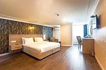 Marina Park 3*