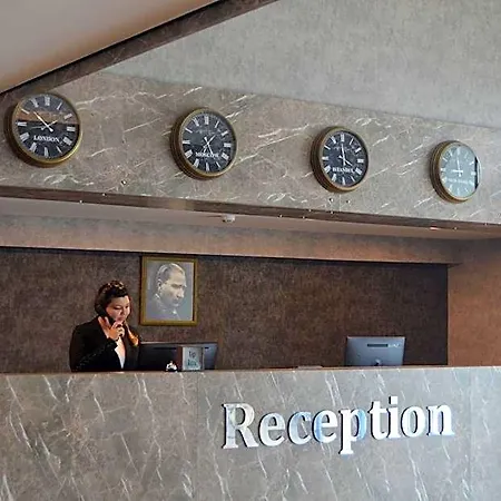 Marina Park Hotel