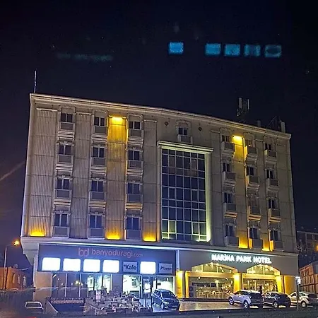 Marina Park Hotel 3*