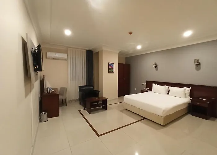 Отель Marina Park 3*